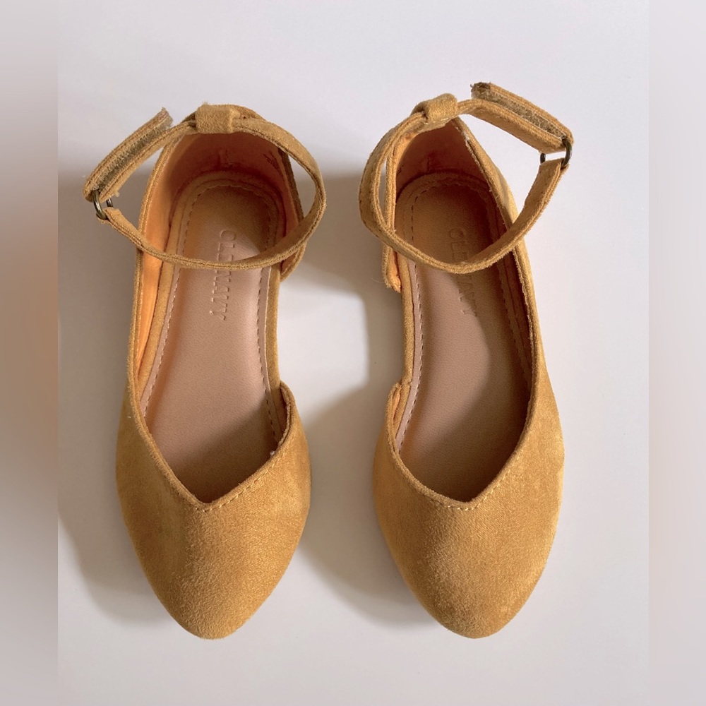 Old Navy Toddler Golden Yellow Flats or Dress Shoes Toddler Girl Size 7